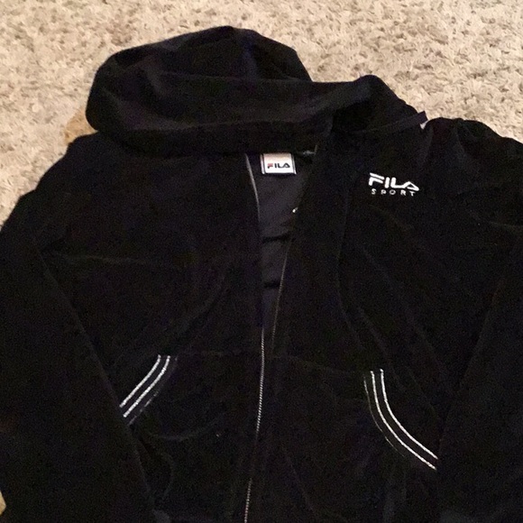 fila velvet hoodie